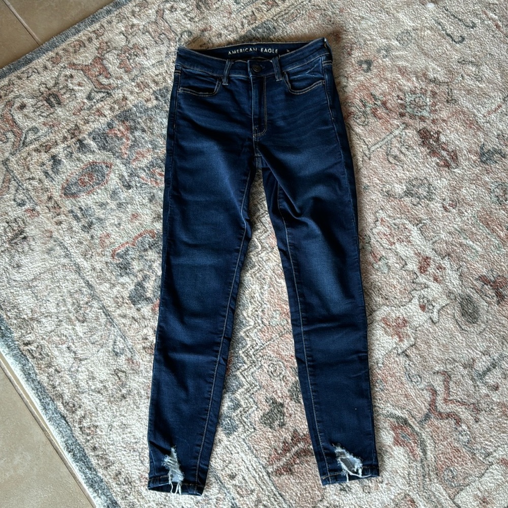 American Eagle Outfitters